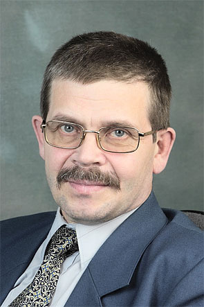 Сергей Самов